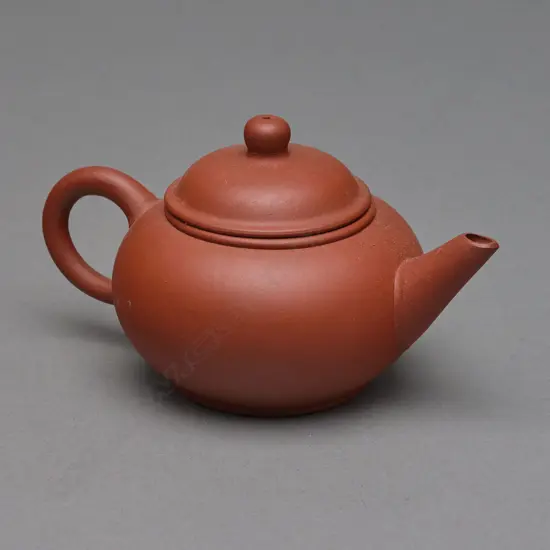 Stoneware teapot - Yixing, China,